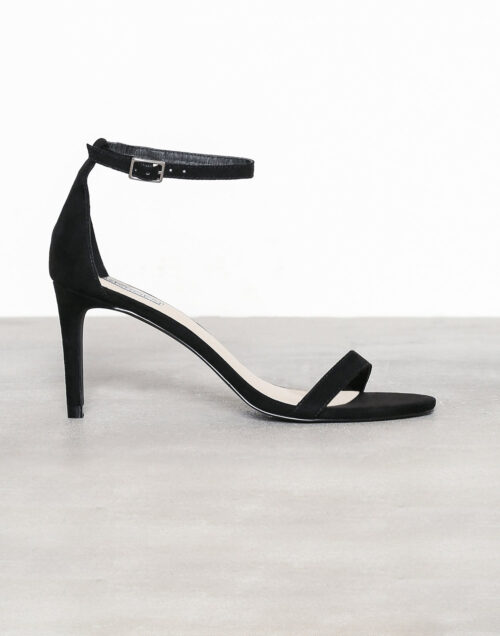 Black heels open toe